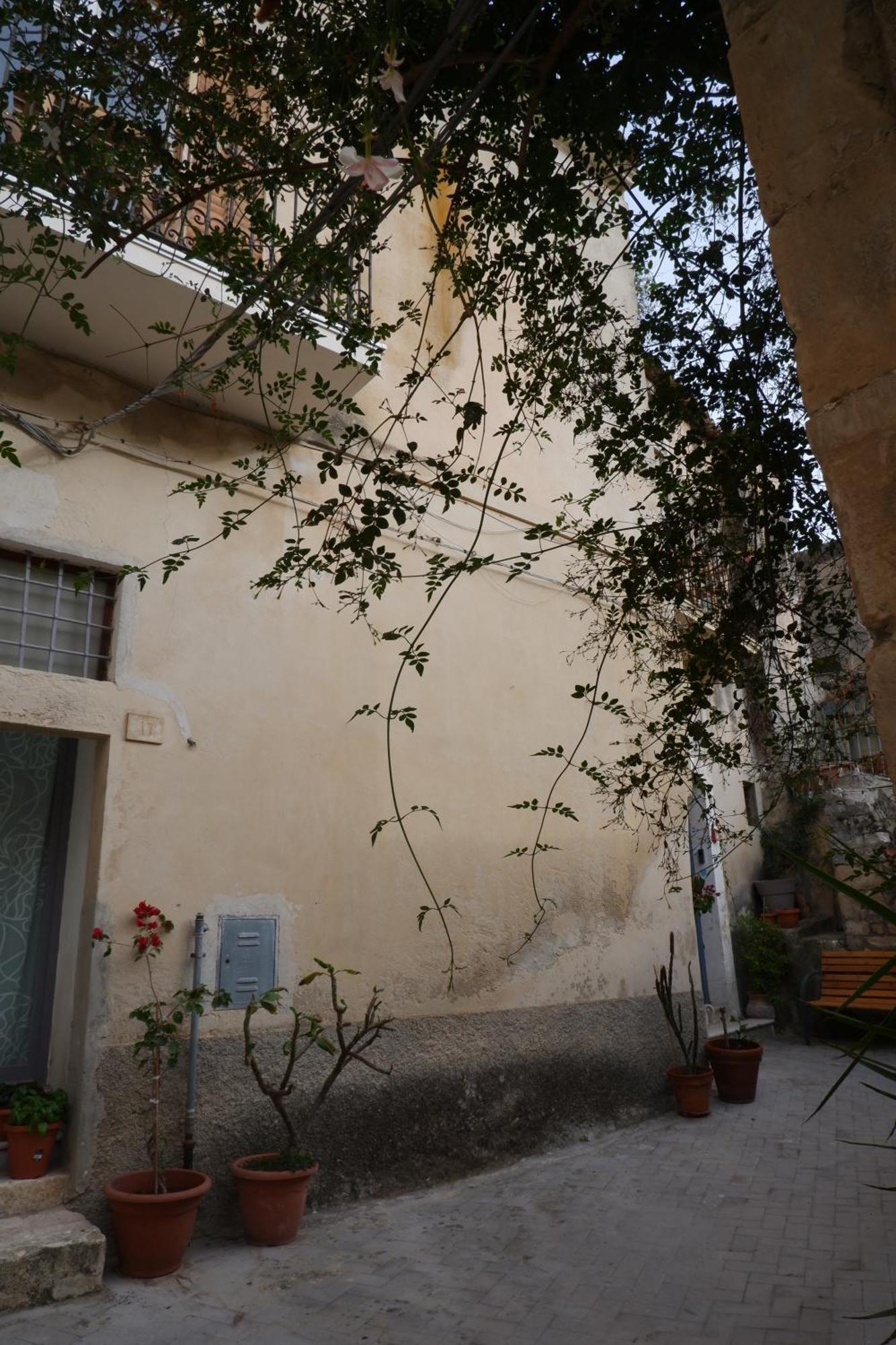 Casa Catale Panzió Modica Kültér fotó